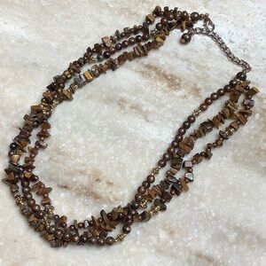 😍Brown Three Steand Necklace 17-20”😍NWOT